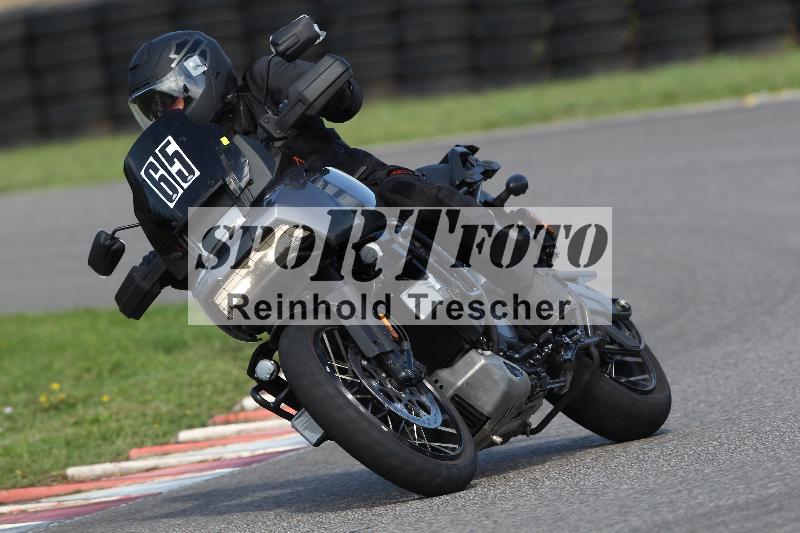 /Archiv-2022/59 31.08.2022 FM Mannhard ADR/Gruppe Mototrend/65